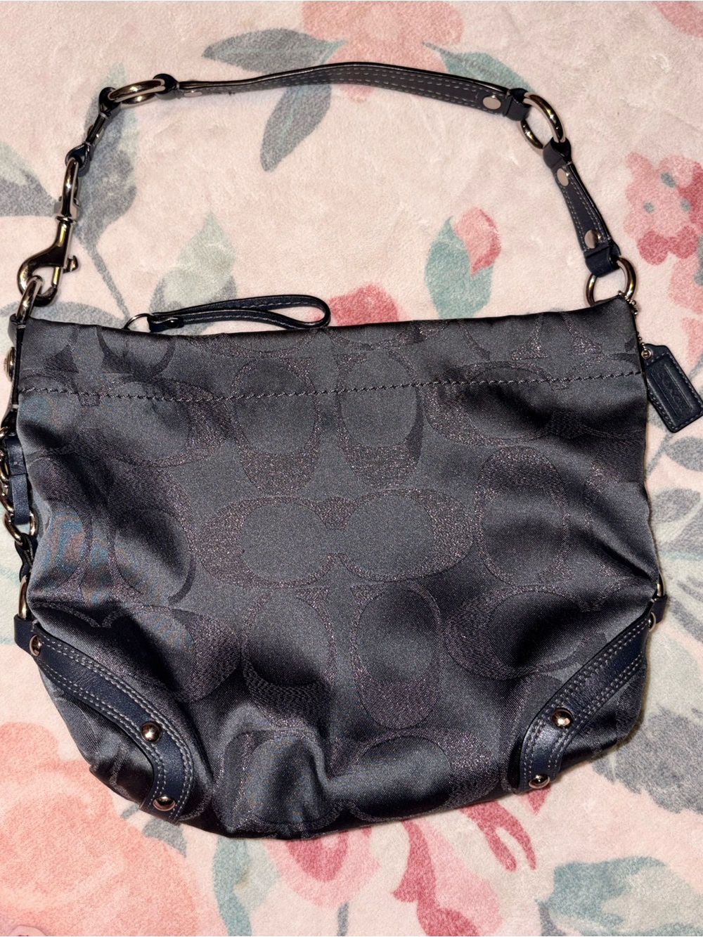 Coach Black Signature Jacquard Shoulder Bag with Leather Trim - Picture 3 of 8